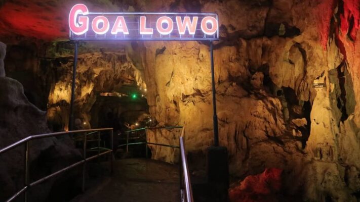 Berbau Adventure Pada Goa Lowo di Yogyakarta