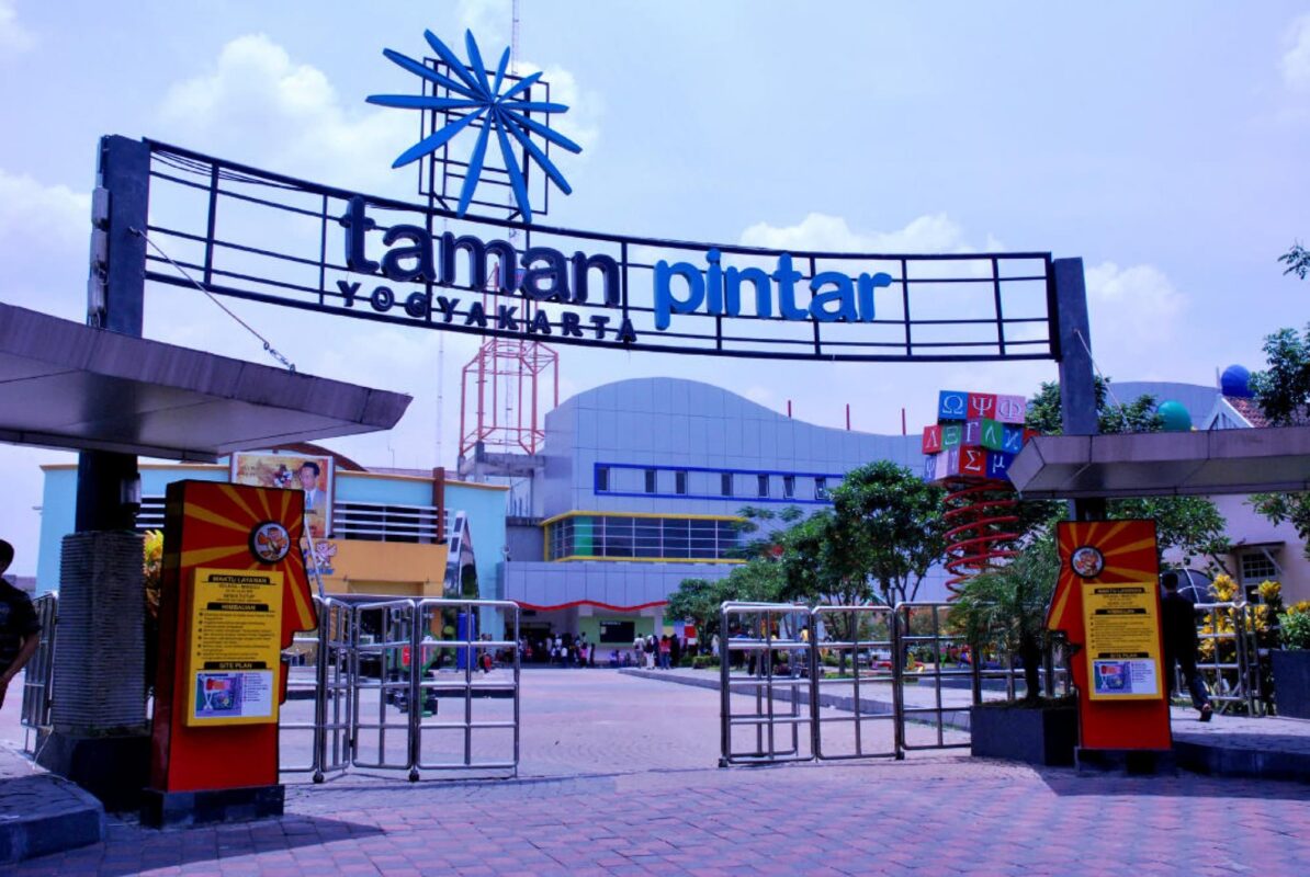 Paket Wisata Jogja Recommended
