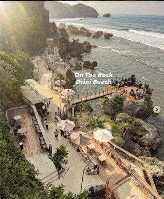 ON THE ROCK BAR JOGJA