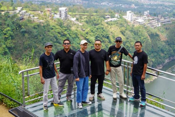 spot foto kahyangan skyline dieng